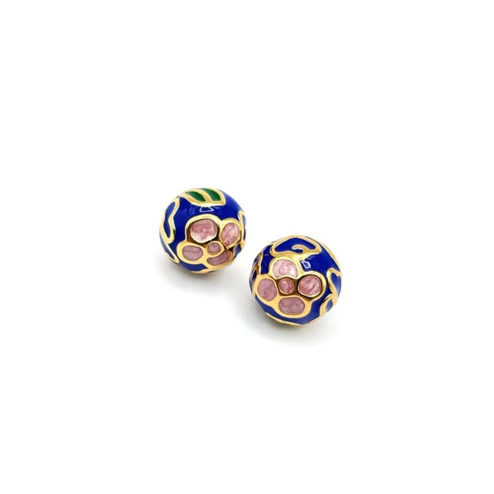 Enamel Carved Hemisphere Stud Earrings